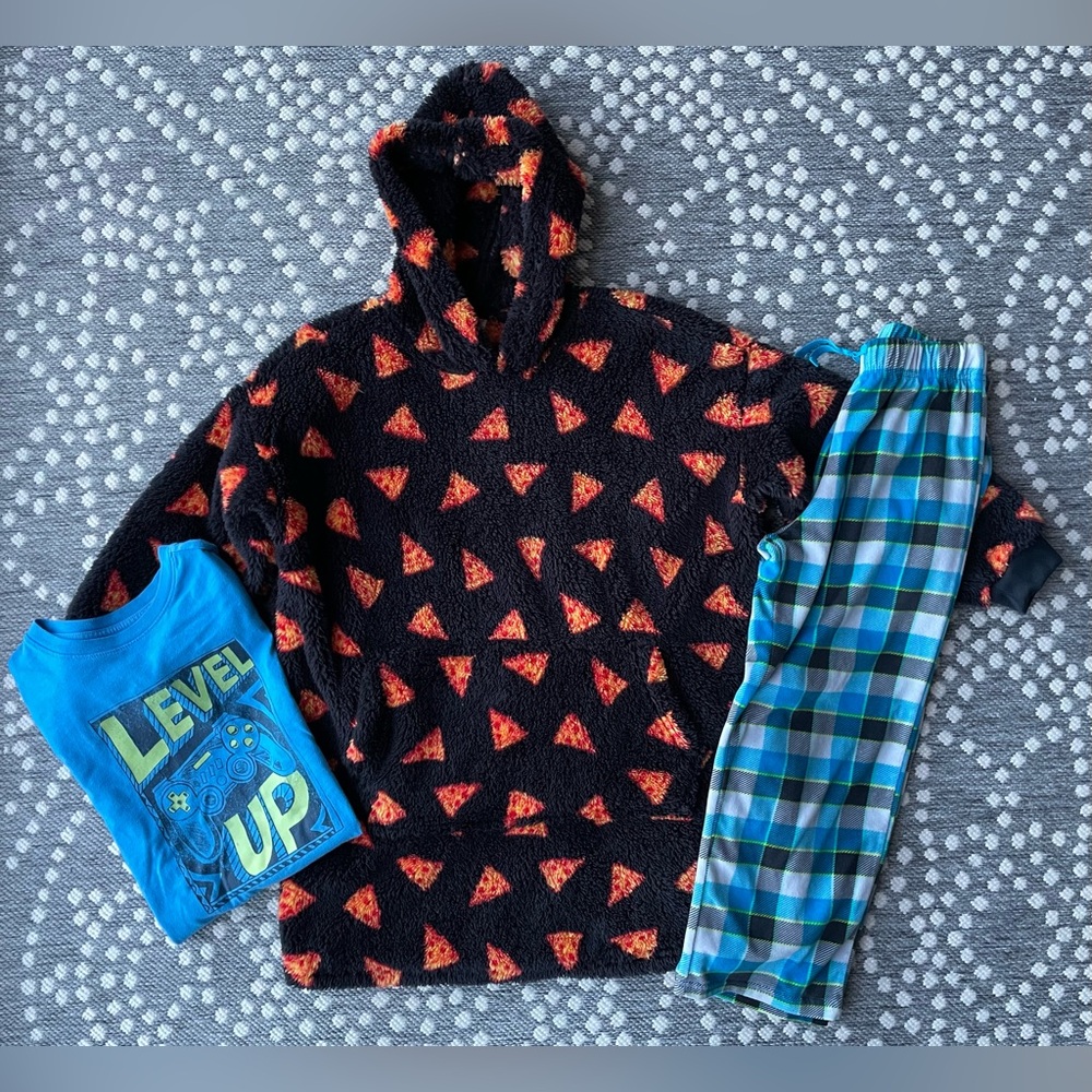 Cat & Jack pizza comfy hoodie hooded Sherpa pullover Medium pajamas shirt pants